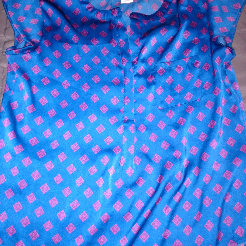 Liz Claiborne top